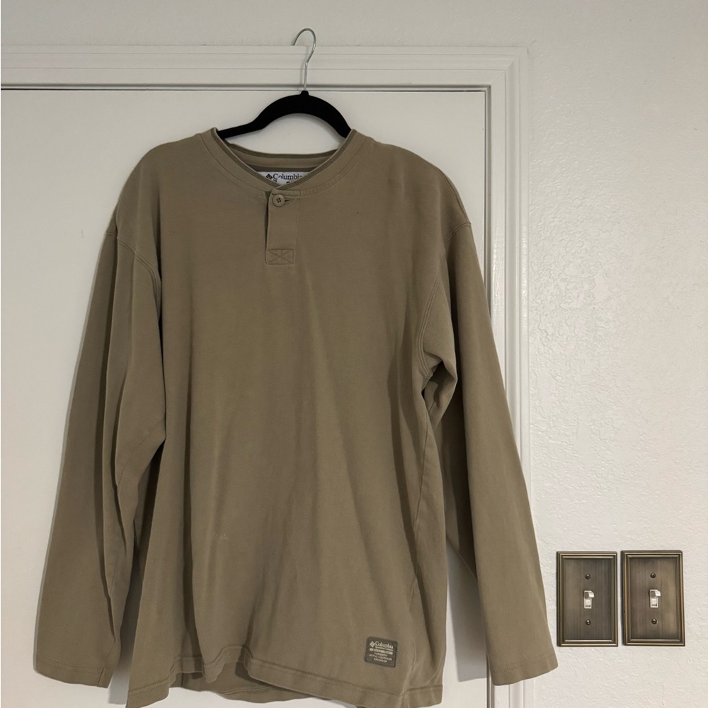 Men's Long Sleeve Columbia Shirt
